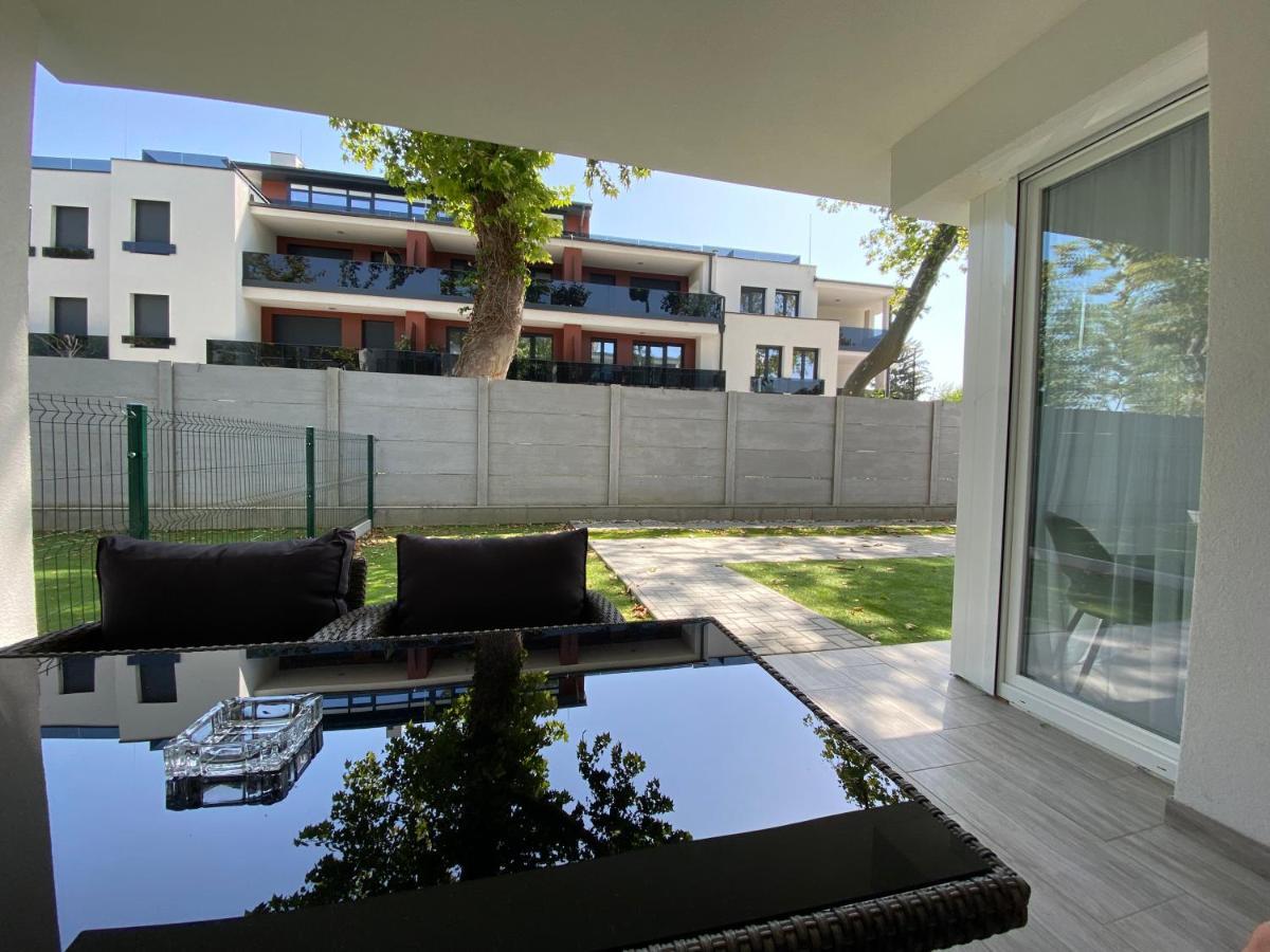 Sunshine Homes Zamárdi Exterior foto